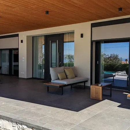 Rita Apartments-3